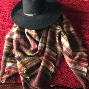 Hat/scarf